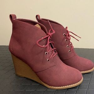 Wedge Booties!